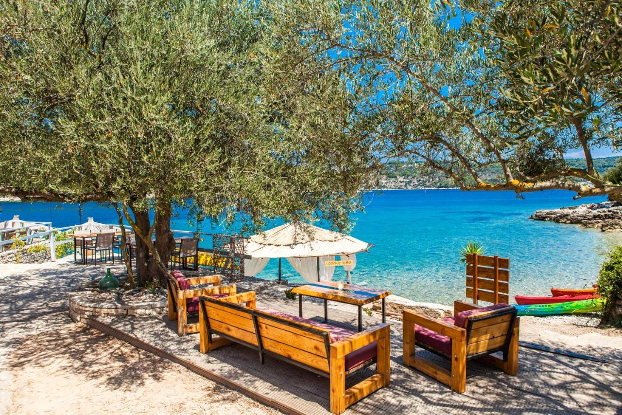 Pebble Bay Paradise House Vela Luka Esterno foto